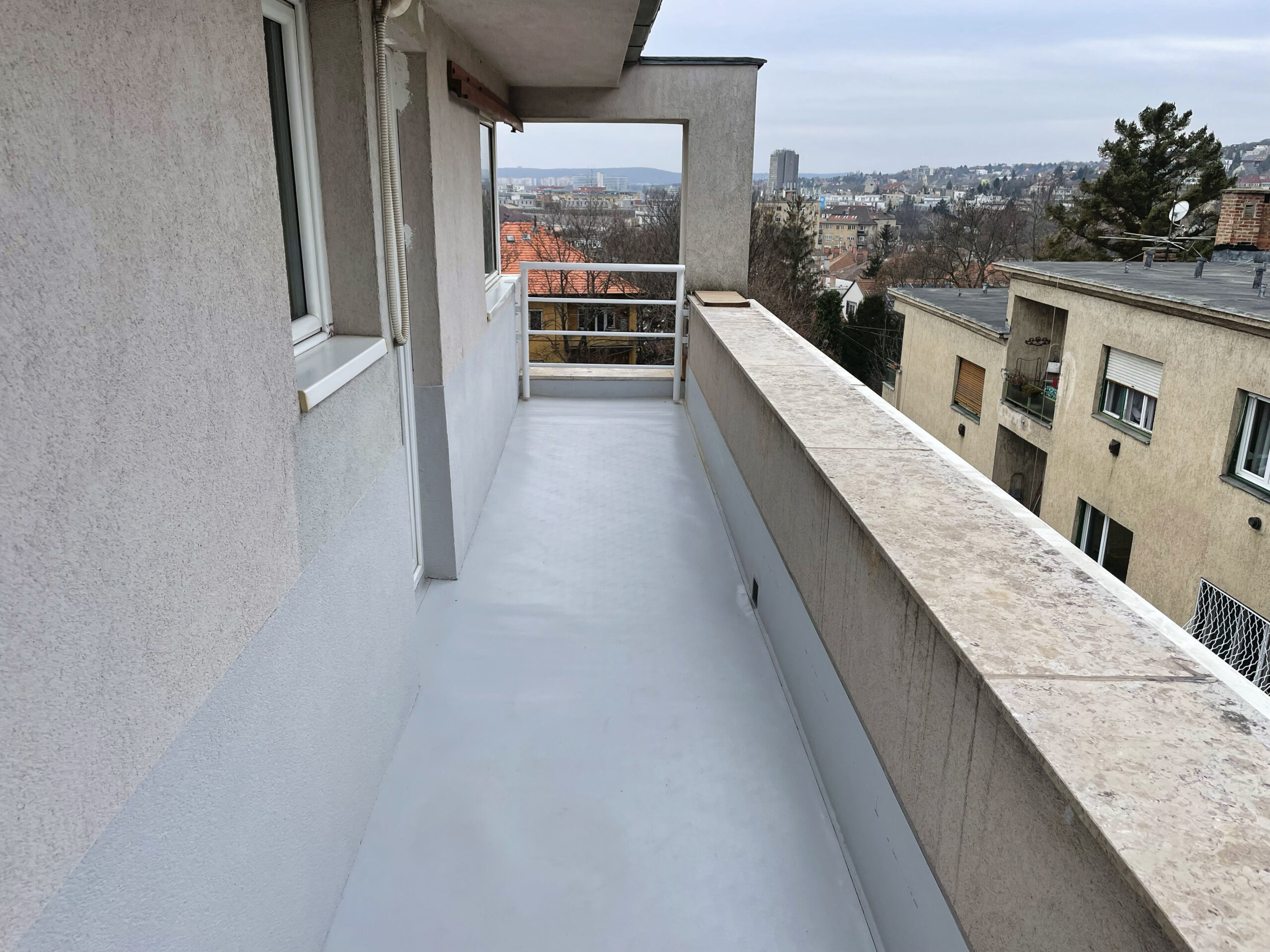 Emeleti terasz felújítása budapesti XI. kerületi társasházban