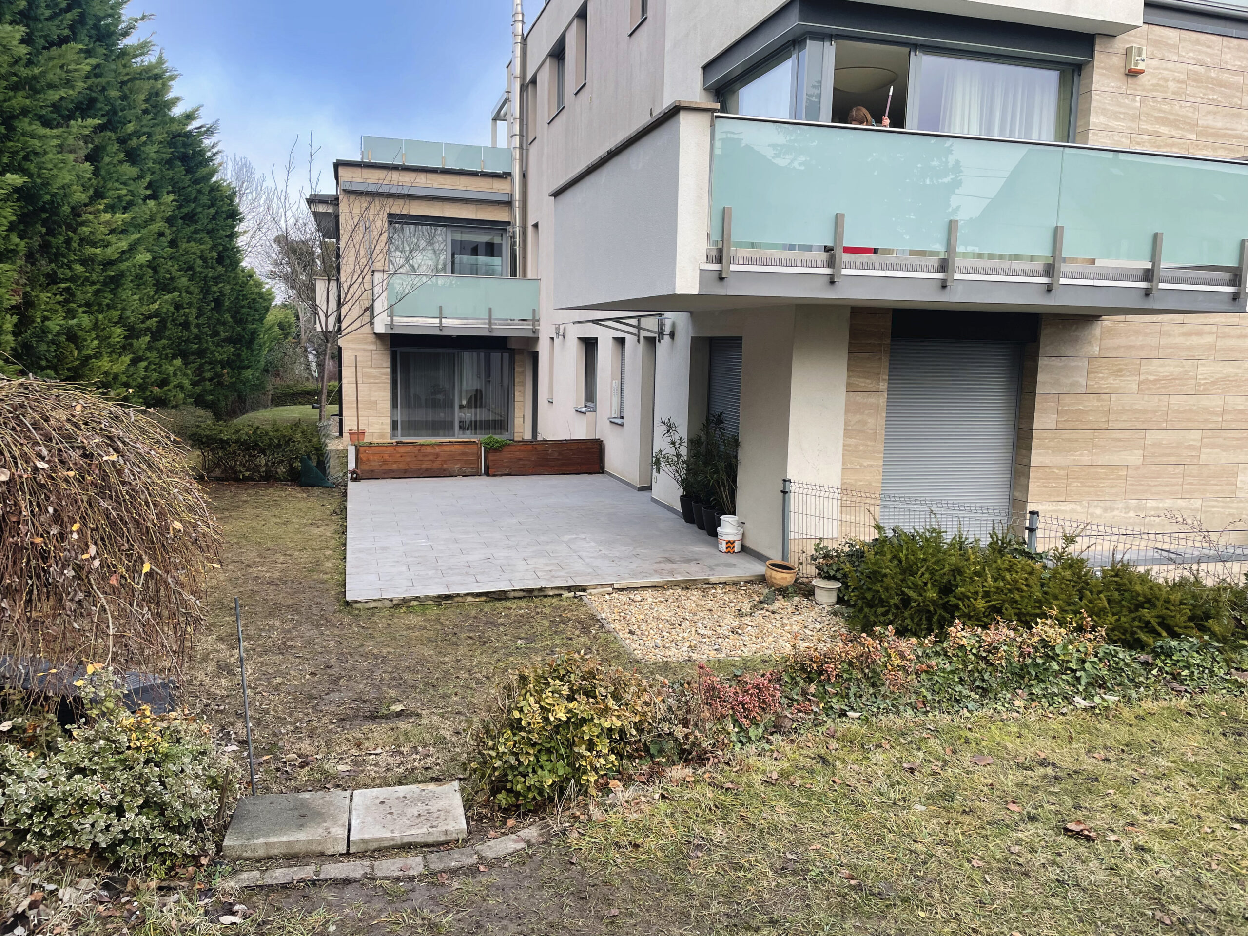 Erkélyek felújítása Budapest, XI. kerületi társasházban